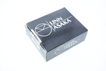 Linn ASAKA  (Preowned, Ref 006193)