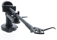 Linn Basik Plus  (Preowned, Ref 006489)
