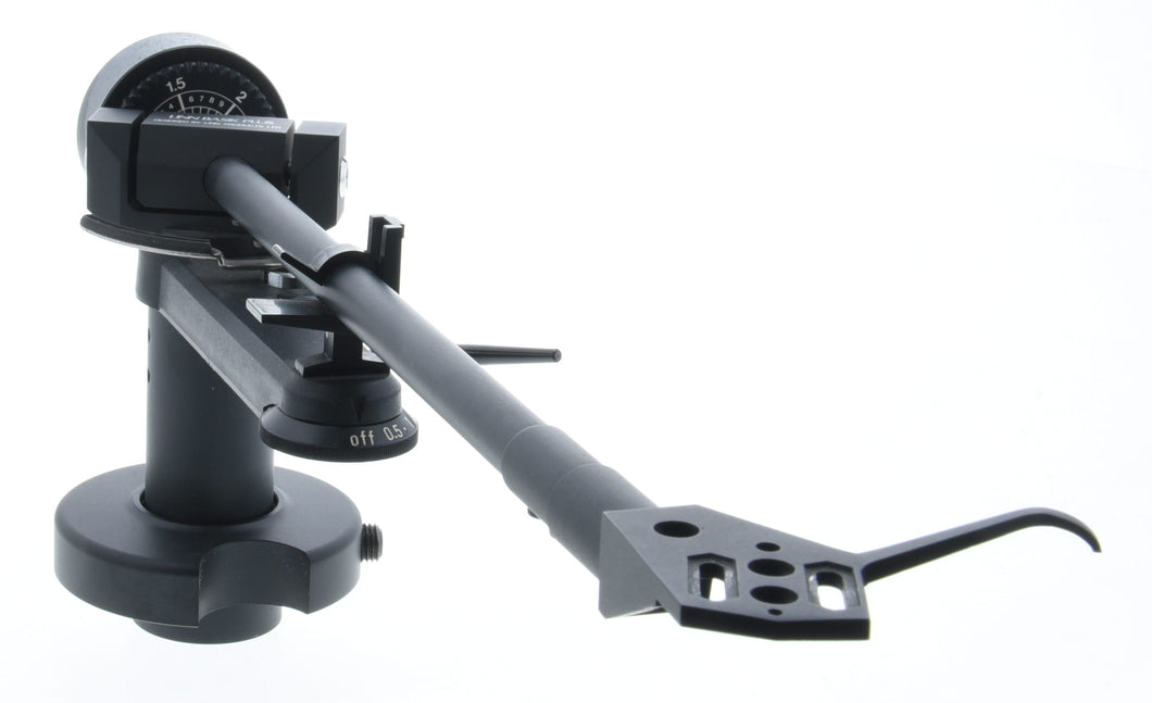 Linn Basik Plus  (Preowned, Ref 007190)
