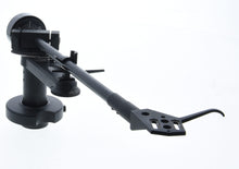 Linn Basik Plus  (Preowned, Ref 005673)
