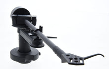Linn Basik Plus  (Preowned, Ref 007983)