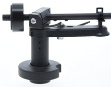 Linn Basik Plus  (Preowned, Ref 007983)