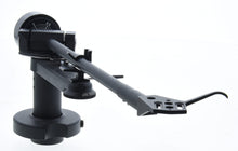Linn Basik Plus  (Preowned, Ref 006276)
