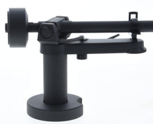 Linn Akito 2  (Preowned, Ref 007836)