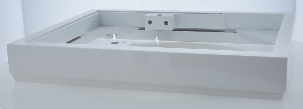 Linn LP12  (2024) Gloss White Plinth (Preowned, Ref 007402)