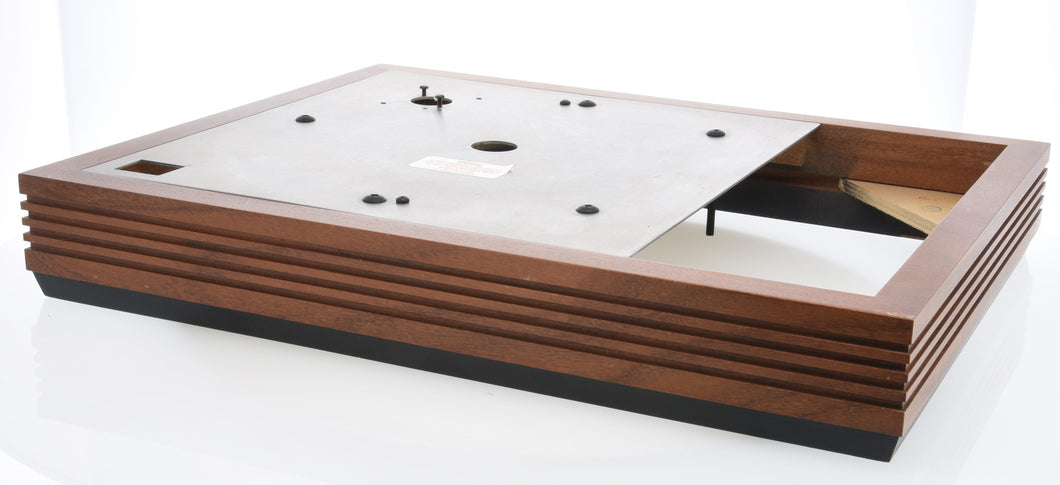 Linn LP12  Fluted Plinth & Top Plate (Preowned, Ref 004578)